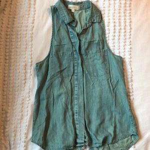 Cloth and Stone tank top - button up